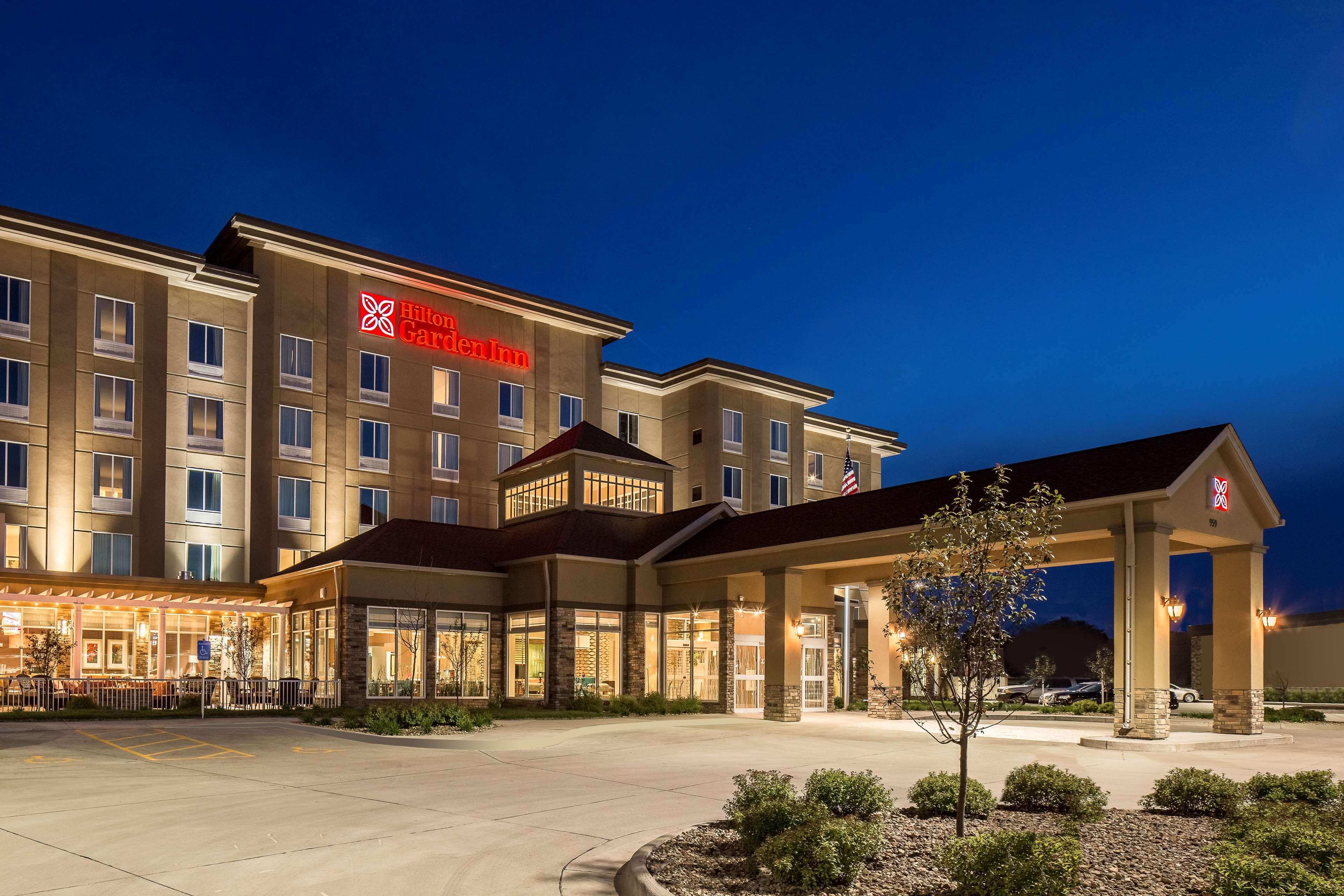 Hilton Garden Inn Bettendorf/ Quad Cities Dış mekan fotoğraf